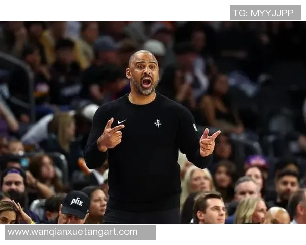 火箭主帅赛后表现火爆，指责裁判判罚